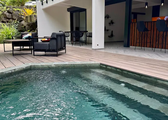 Chaya Lodge